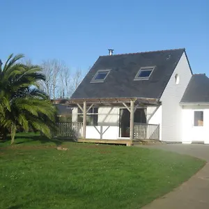  Hébergement de vacances Le Petit Coin De Paradis